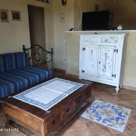 Appartamento A Feraxi Muravera Exterior photo